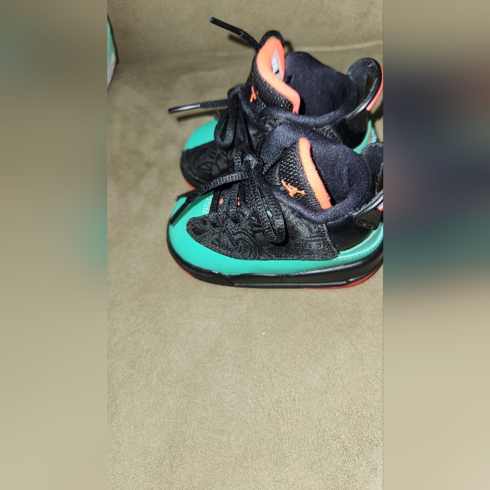 FINAL PRICE!! NIKE AIR JORDAN DUB ZERO BLACK INFARED 23 GREEN BABY SHOES - Picture 3 of 4